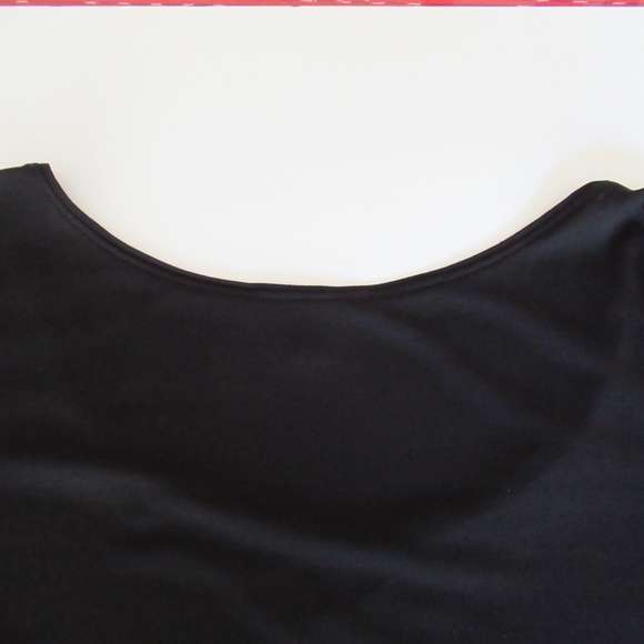 Elegant Silk Tunic Top with Sequin Glitz - Picture 4 of 8